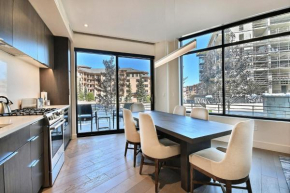 Modern Ski In Out 2 BR in Canyons Village